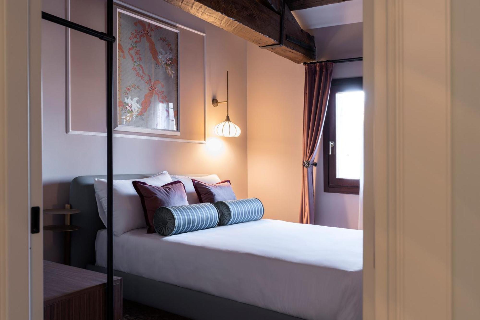 Be Mate Ponte Di Rialto Aparthotel เวนิส ภายนอก รูปภาพ